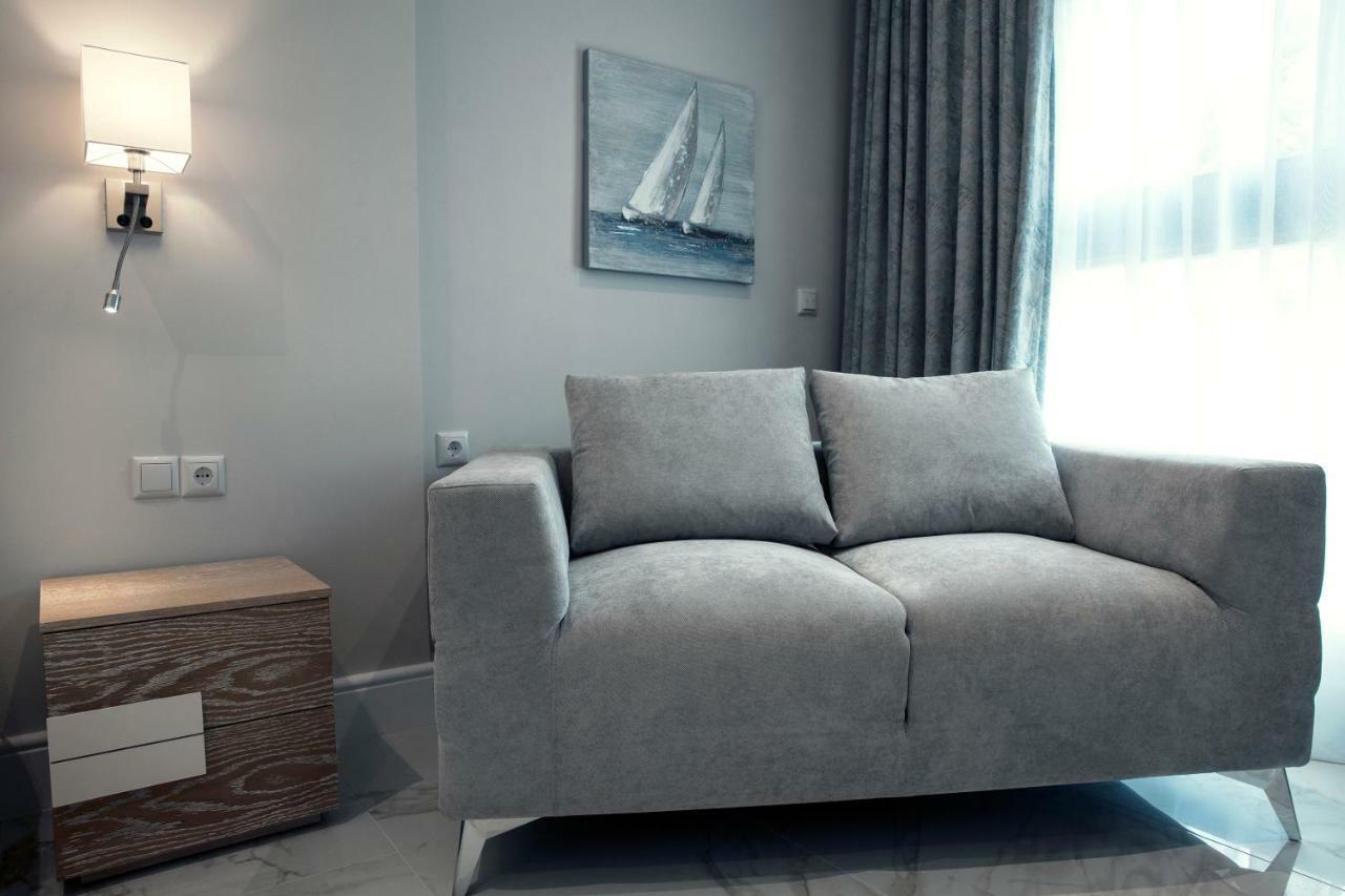 La Mer Apartments Нікіті Екстер'єр фото