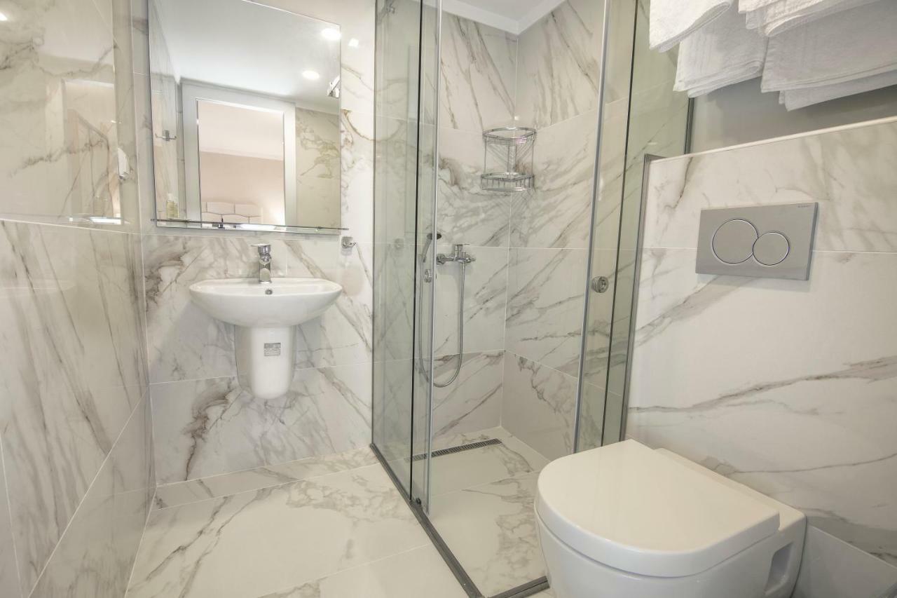 La Mer Apartments Нікіті Екстер'єр фото
