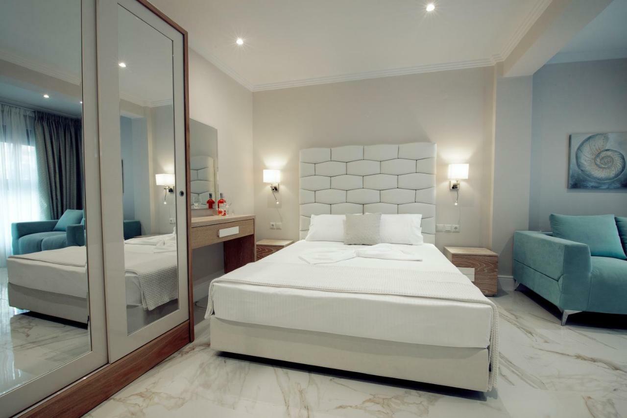 La Mer Apartments Нікіті Екстер'єр фото